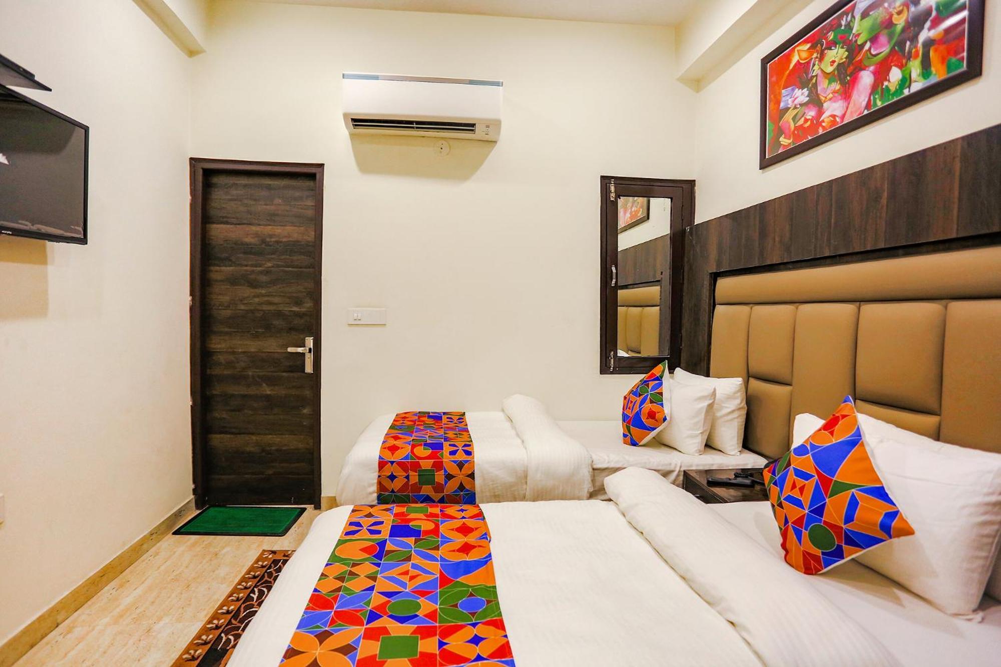 Fabhotel The Kiara Near Igi Delhi Airport نيودلهي المظهر الخارجي الصورة