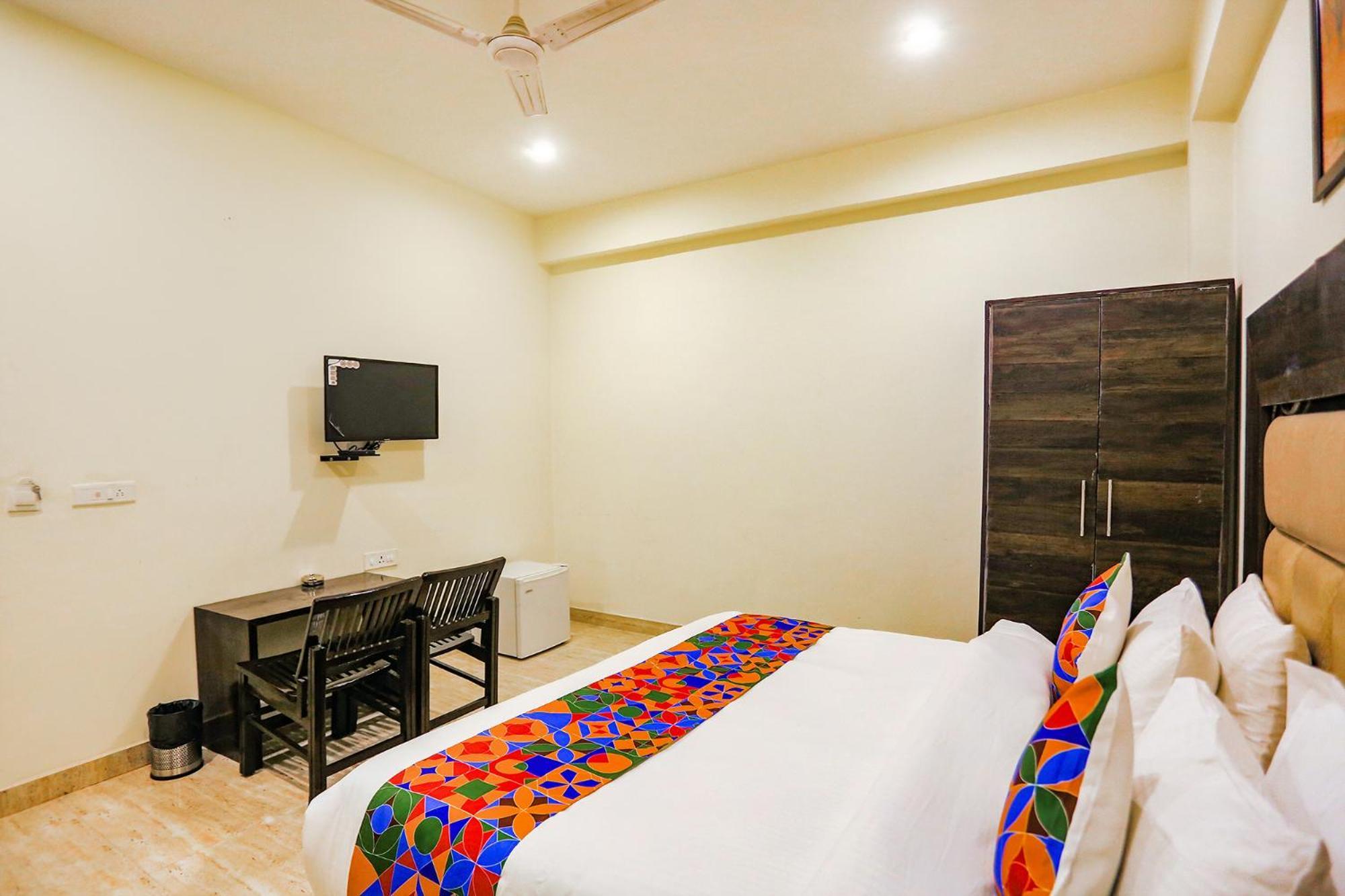 Fabhotel The Kiara Near Igi Delhi Airport نيودلهي المظهر الخارجي الصورة