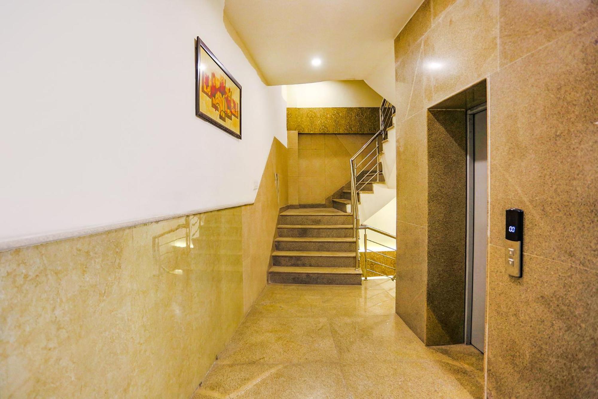 Fabhotel The Kiara Near Igi Delhi Airport نيودلهي المظهر الخارجي الصورة