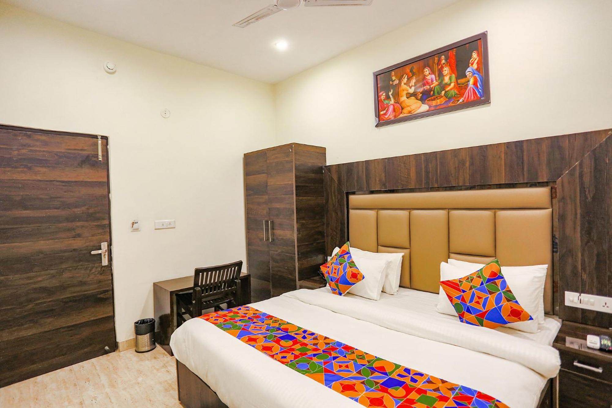 Fabhotel The Kiara Near Igi Delhi Airport نيودلهي المظهر الخارجي الصورة